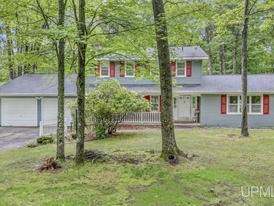 7224 Lake Bluff 19.4 Rd, Gladstone, MI, 49837