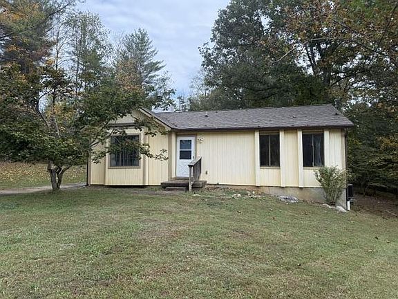 2nd image of 6 Tanager Rd