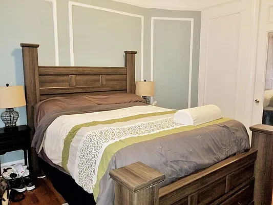 Rented by Dynamik Realty | media 12