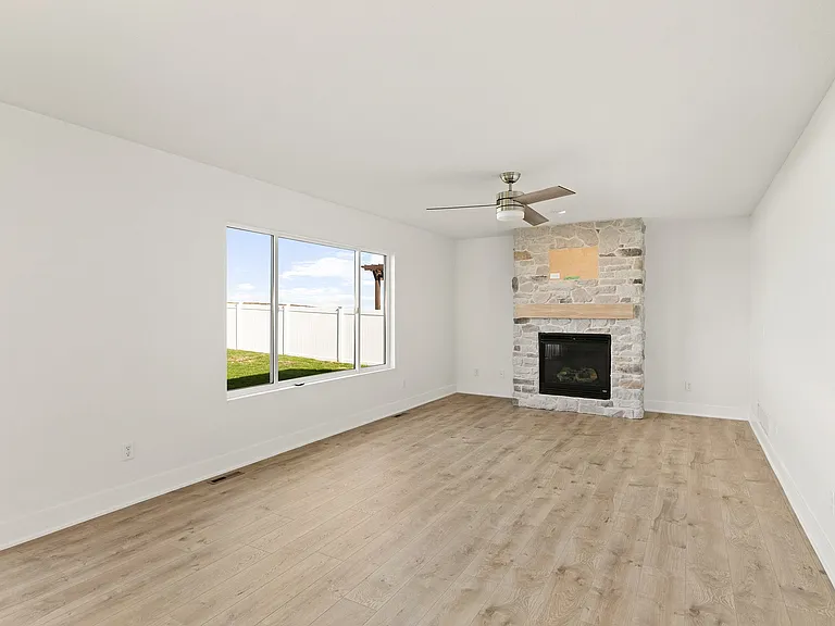 4222 132nd St — Photo 10