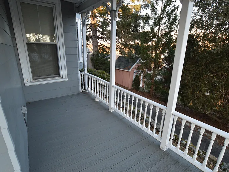 84 Crescent Ave — Photo 24