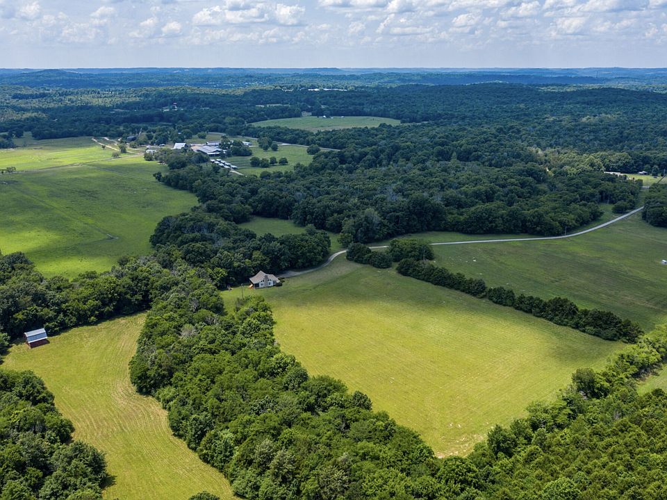 1st image of 3008 Luke Moser Rd
