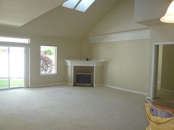 2nd image of 1301 67th St SE Unit 5B
