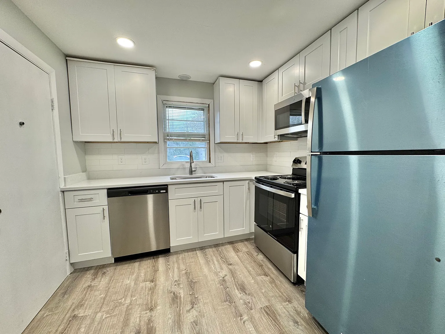 2 bed, $1,850 — Photo 2
