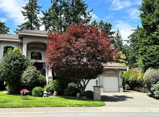 4638 Boulderwood Dr, Saanich, BC V8Y3G5