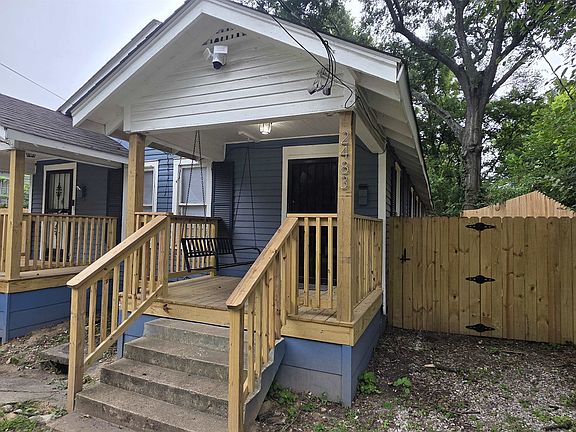 2nd image of 2483 Harvard Ave