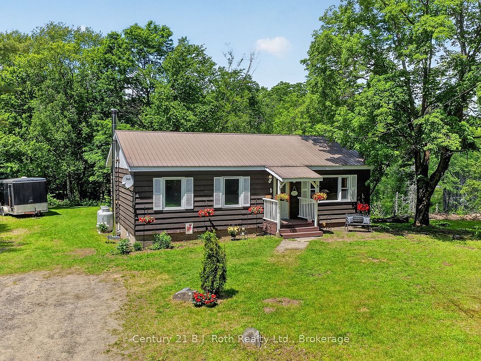 1st image of 1020 Rosseau Lake 1 Rd #1