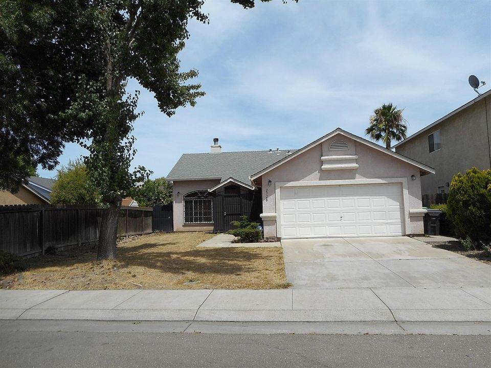 1st image of 2328 S Fresno Ave