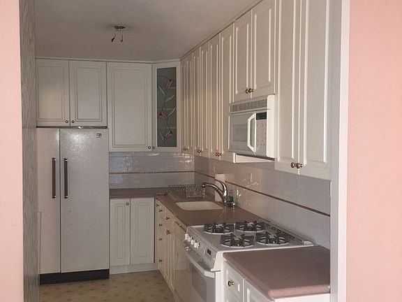 4th image of 601 Surf Ave APT 13M