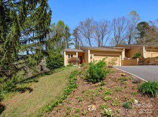 101 Beaver Ridge Rd, Asheville, NC 28804