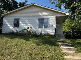 1610 Linden Ave, Racine, WI 53403