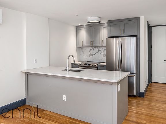 3rd image of 293 Herkimer St #603
