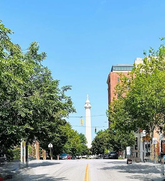 218 W Monument St — Photo 10
