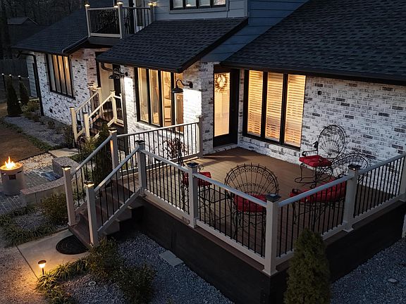 5th image of 900 Shades Cliff Rd