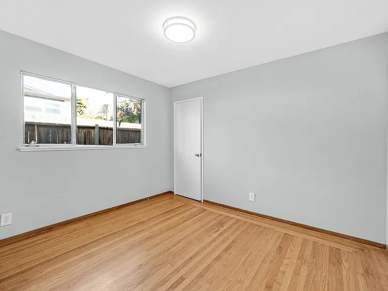2908 Birdsall Ave #2908 — Photo 14