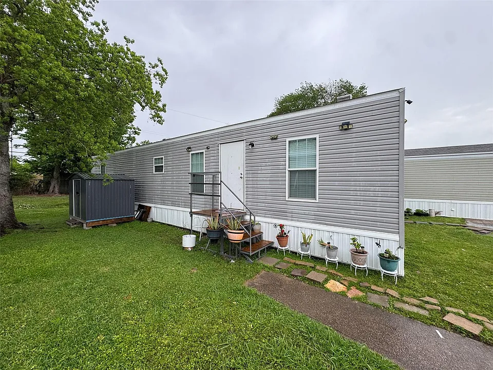 5100 Allen Genoa Rd #42