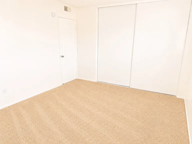 24561 Canada St #61 — Photo 24