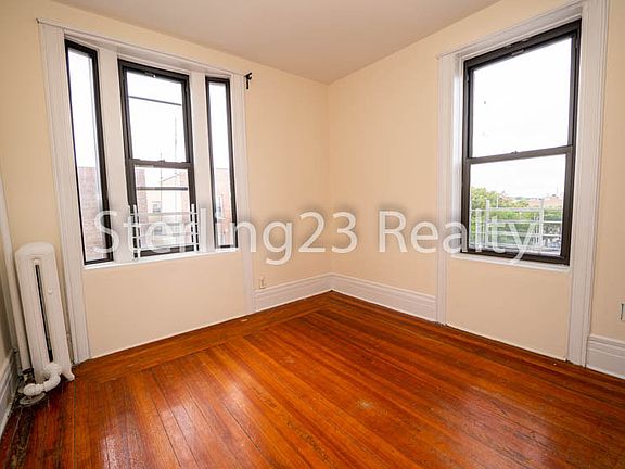 3rd image of 31-06 38th St #17A