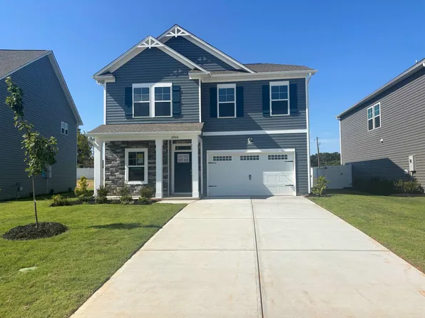 2006 Halton Oaks Dr, Spartanburg, SC 29303