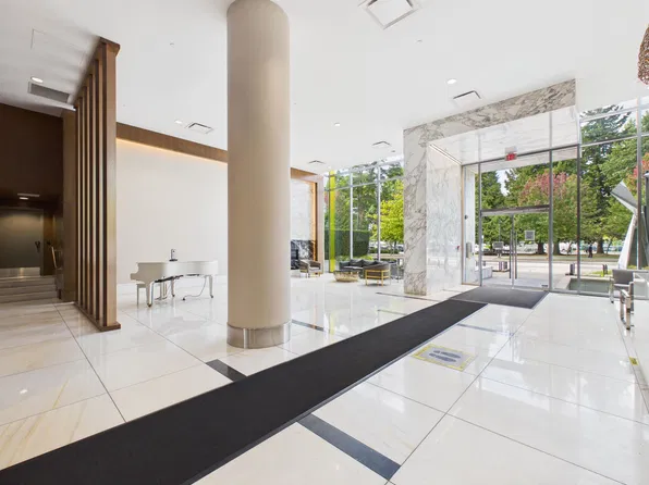 6588 Nelson Ave #2908, Burnaby, BC V5H 0E8