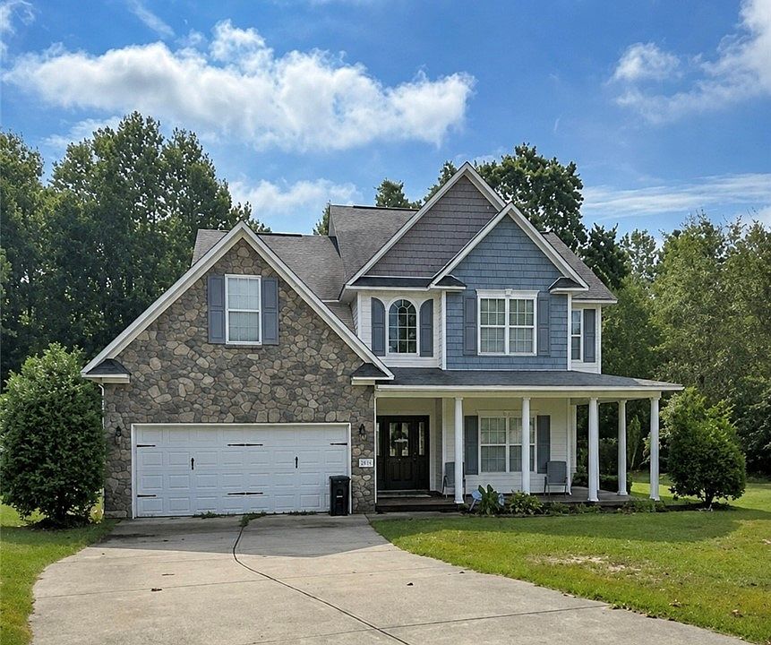 1st image of 35 Wynnborne Cir