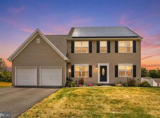 627 Saddle Rd, Palmyra, PA 17078