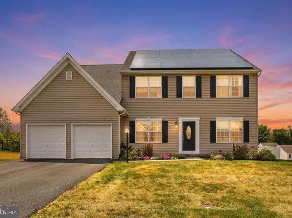 627 Saddle Rd, Palmyra, PA 17078
