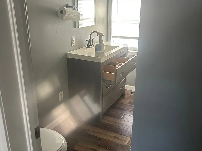 501 Lincoln Ave — Photo 8