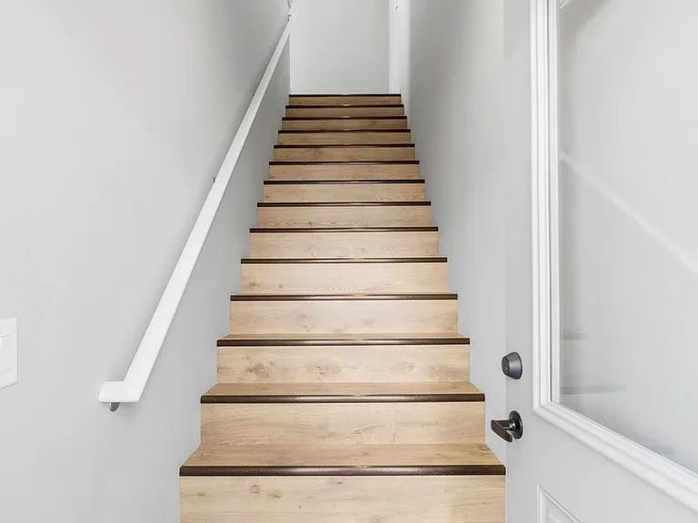 285 Talent Ave #B — Photo 3