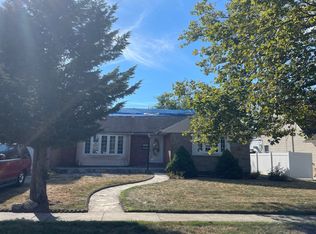 1033 Stafford Rd, Valley Stream, NY 11580