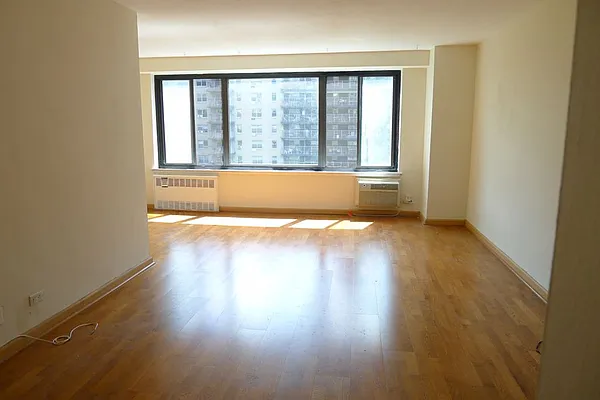 Rented by Corcoran | media 10