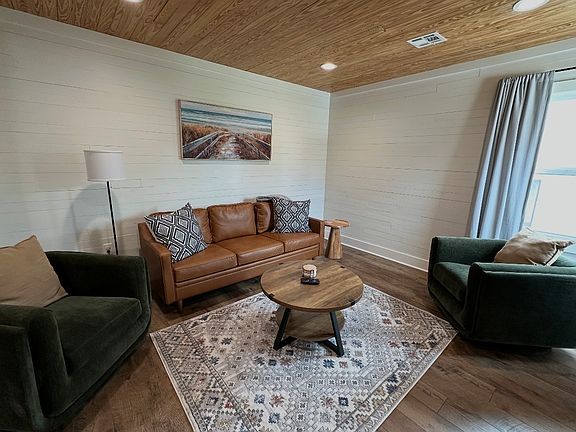 5th image of 107 Redfish Ln
