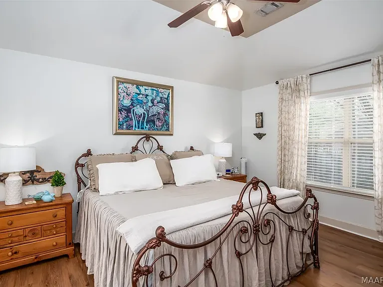 9717 Silver Bell Ct — Photo 8