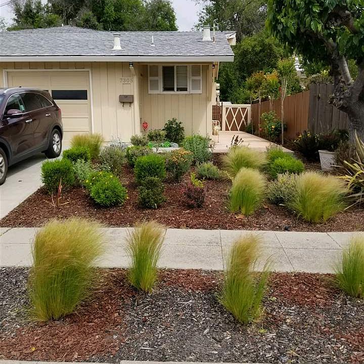 1st image of 7305 Glenoaks Way