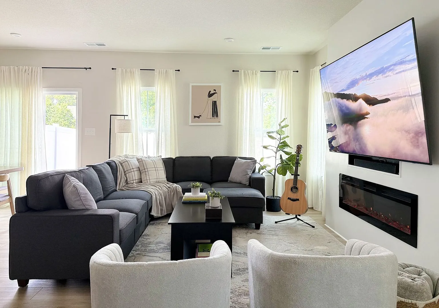 3 Bed, 2.5 Bath Townhome in Sought-After Tooley Harbor — Photo 3