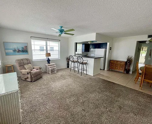 31 Windsor Dr #31-B Photo 1 31 Windsor Dr #31-B Photo 1
