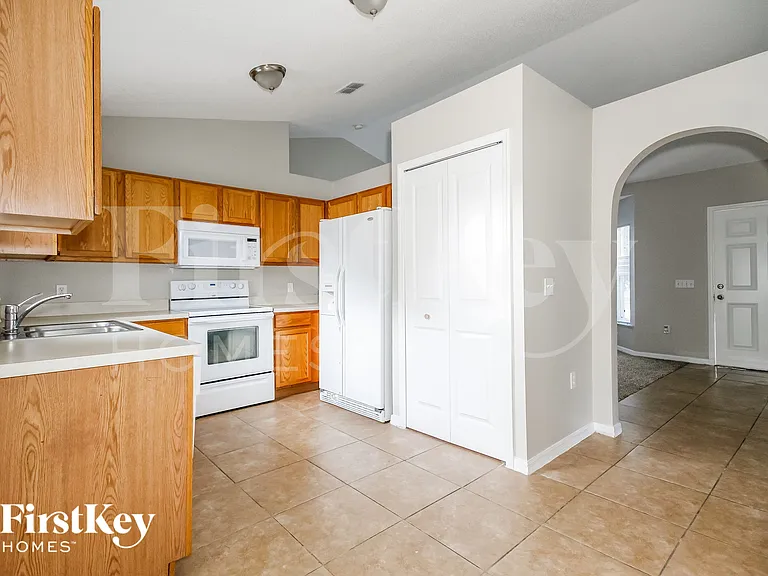 3457 Sleepy Hill Oaks St — Photo 8