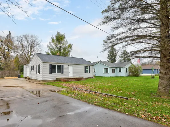 3113 E Mount Morris Rd, Mount Morris, MI 48458