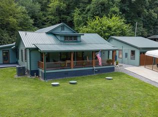 491 Levi Mathis Rd, Whittier, NC 28789