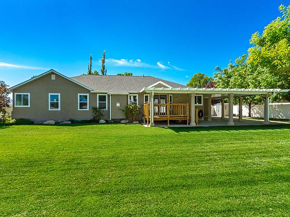 4th image of 2126 W Silver Tree Cir