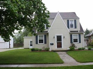 411 W Kemmerling St, Gibsonburg, OH 43431