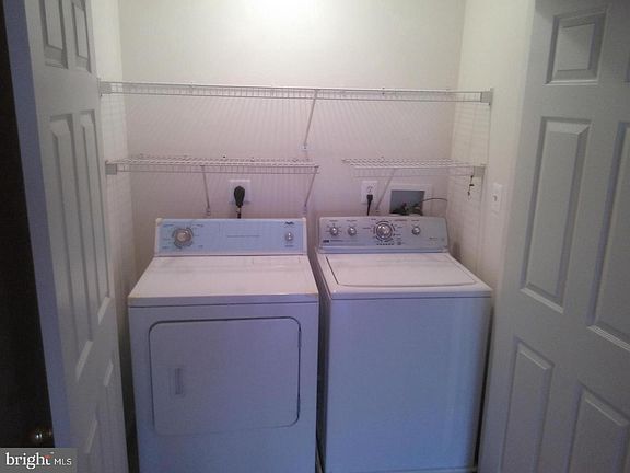 4th image of 2507 Blue Water Blvd