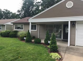 1318 Ranchland Dr, Mayfield Hts, OH 44124