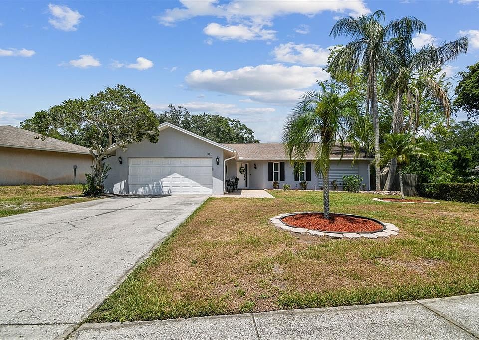 1st image of 10 HARBOR WOODS DRIVE