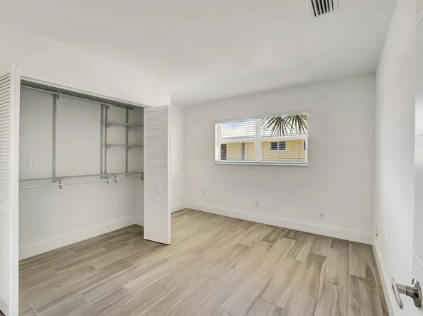 1114 N Bel Air Drive, Highland Beach, FL 33487