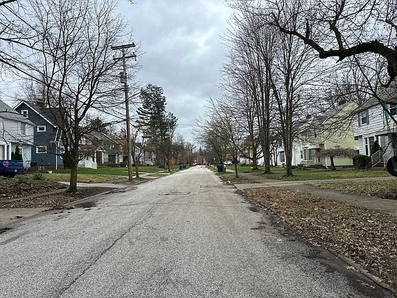4th image of 3961 Orchard Rd