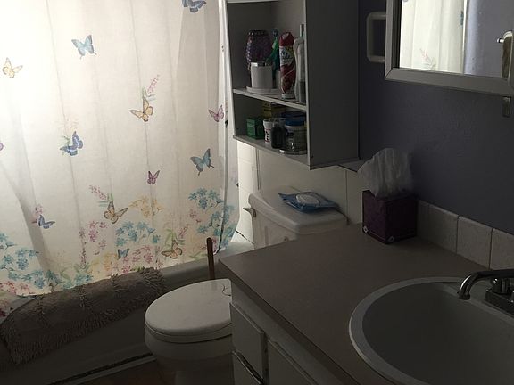 4th image of 1635 E Garland Ave