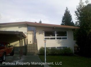 2325 SW 115th St, Seattle, WA 98146