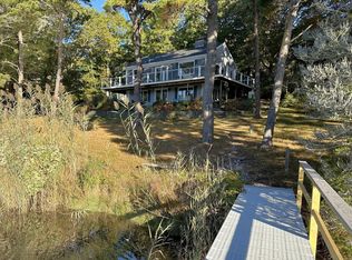 27 Crosby Ln, East Falmouth, MA 02536