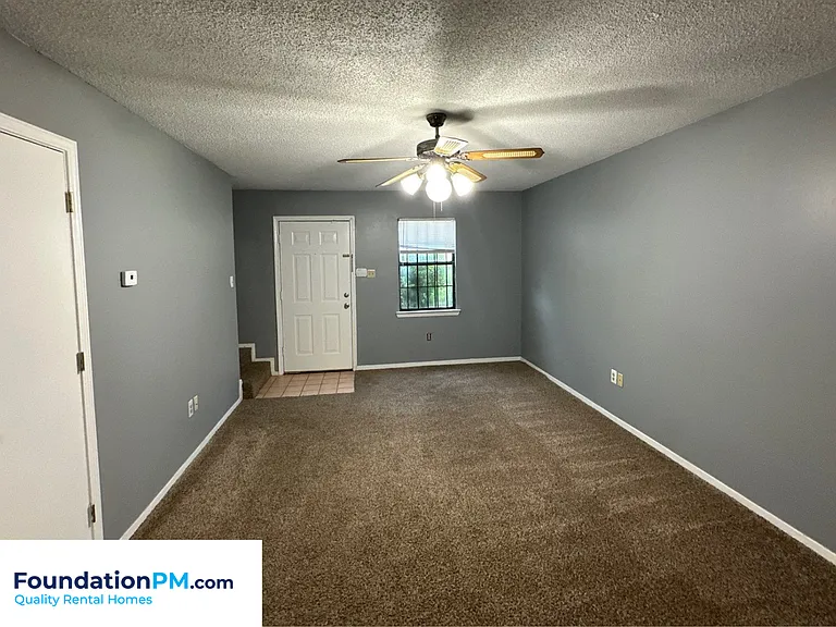 5106 Wyndance Dr — Photo 4